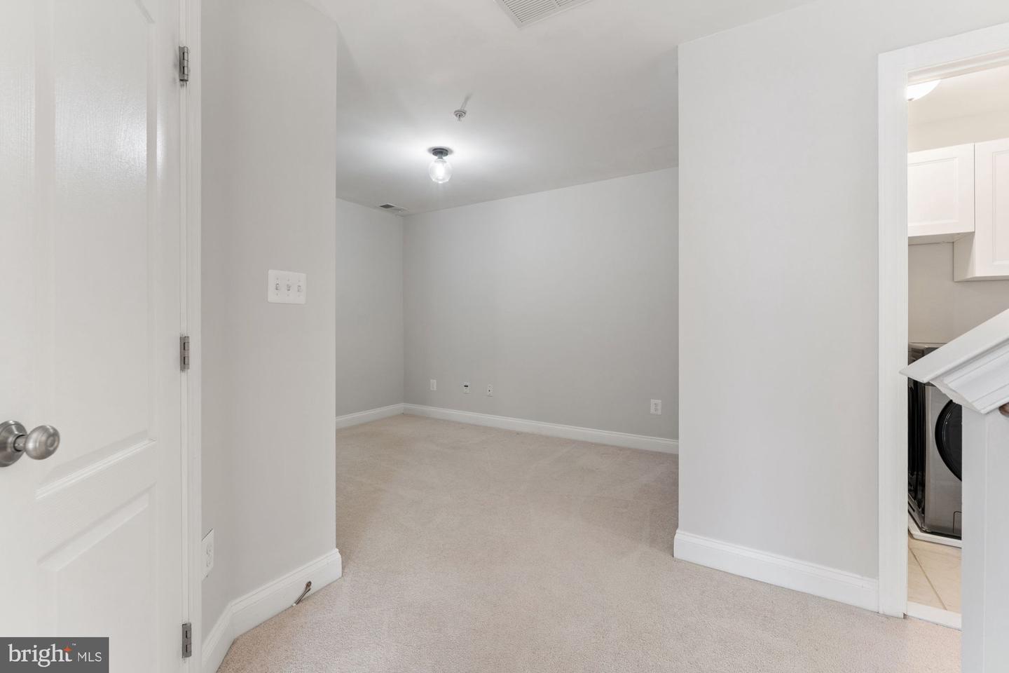 5114 KNAPP PL, ALEXANDRIA, Virginia 22304, 3 Bedrooms Bedrooms, ,2 BathroomsBathrooms,Residential,For sale,5114 KNAPP PL,VAAX2047694 MLS # VAAX2047694