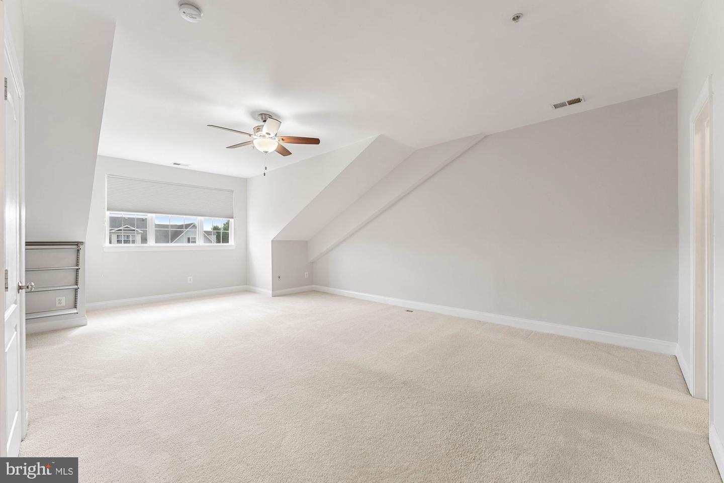 5114 KNAPP PL, ALEXANDRIA, Virginia 22304, 3 Bedrooms Bedrooms, ,2 BathroomsBathrooms,Residential,For sale,5114 KNAPP PL,VAAX2047694 MLS # VAAX2047694