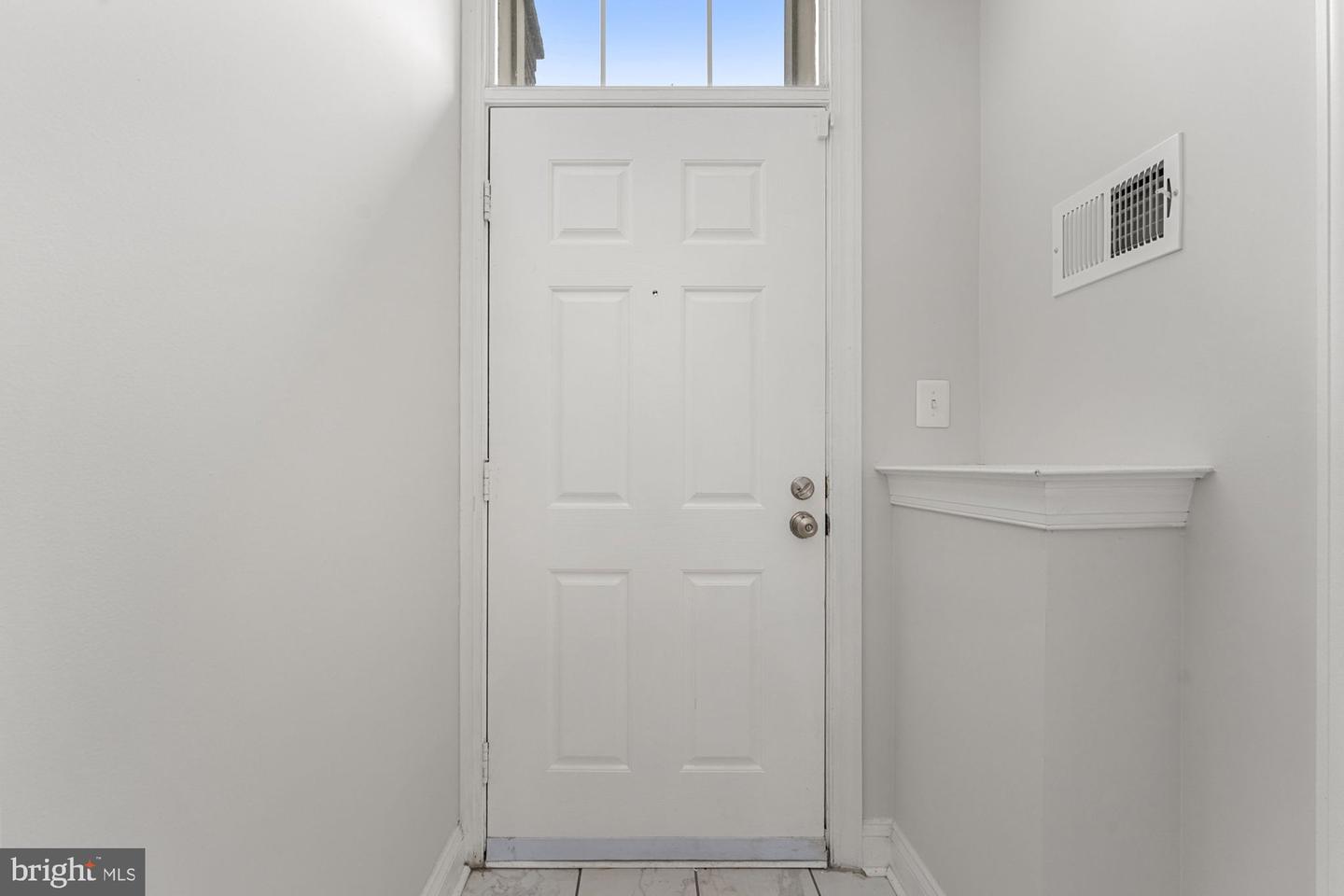 5114 KNAPP PL, ALEXANDRIA, Virginia 22304, 3 Bedrooms Bedrooms, ,2 BathroomsBathrooms,Residential,For sale,5114 KNAPP PL,VAAX2047694 MLS # VAAX2047694