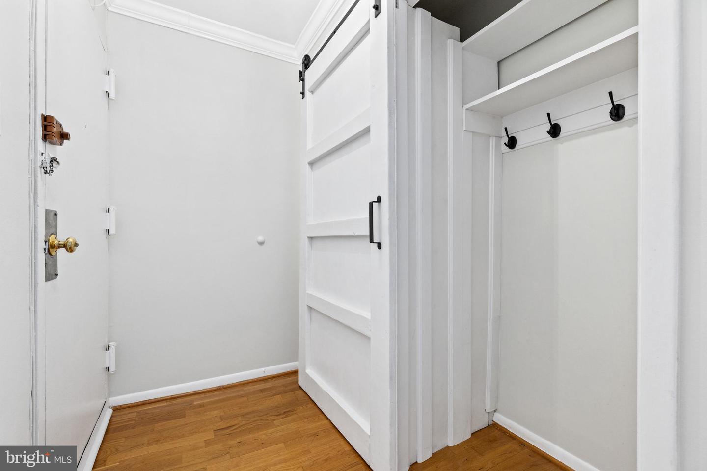 4545 MACARTHUR BLVD NW #202, WASHINGTON, District Of Columbia 20007, 1 Bedroom Bedrooms, ,1 BathroomBathrooms,Residential,For sale,4545 MACARTHUR BLVD NW #202,DCDC2211430 MLS # DCDC2211430