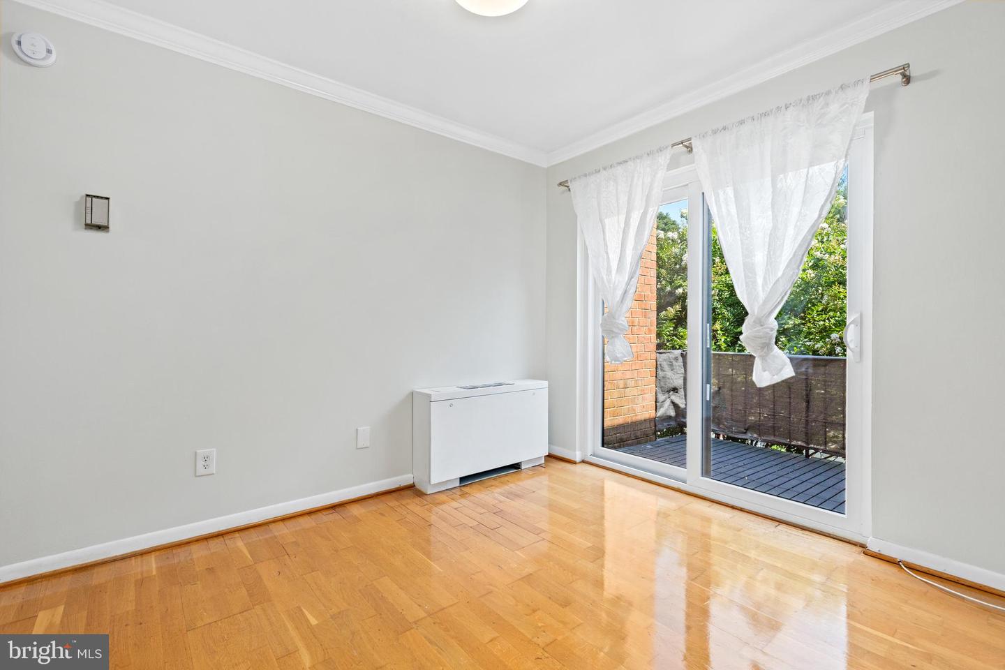 4545 MACARTHUR BLVD NW #202, WASHINGTON, District Of Columbia 20007, 1 Bedroom Bedrooms, ,1 BathroomBathrooms,Residential,For sale,4545 MACARTHUR BLVD NW #202,DCDC2211430 MLS # DCDC2211430