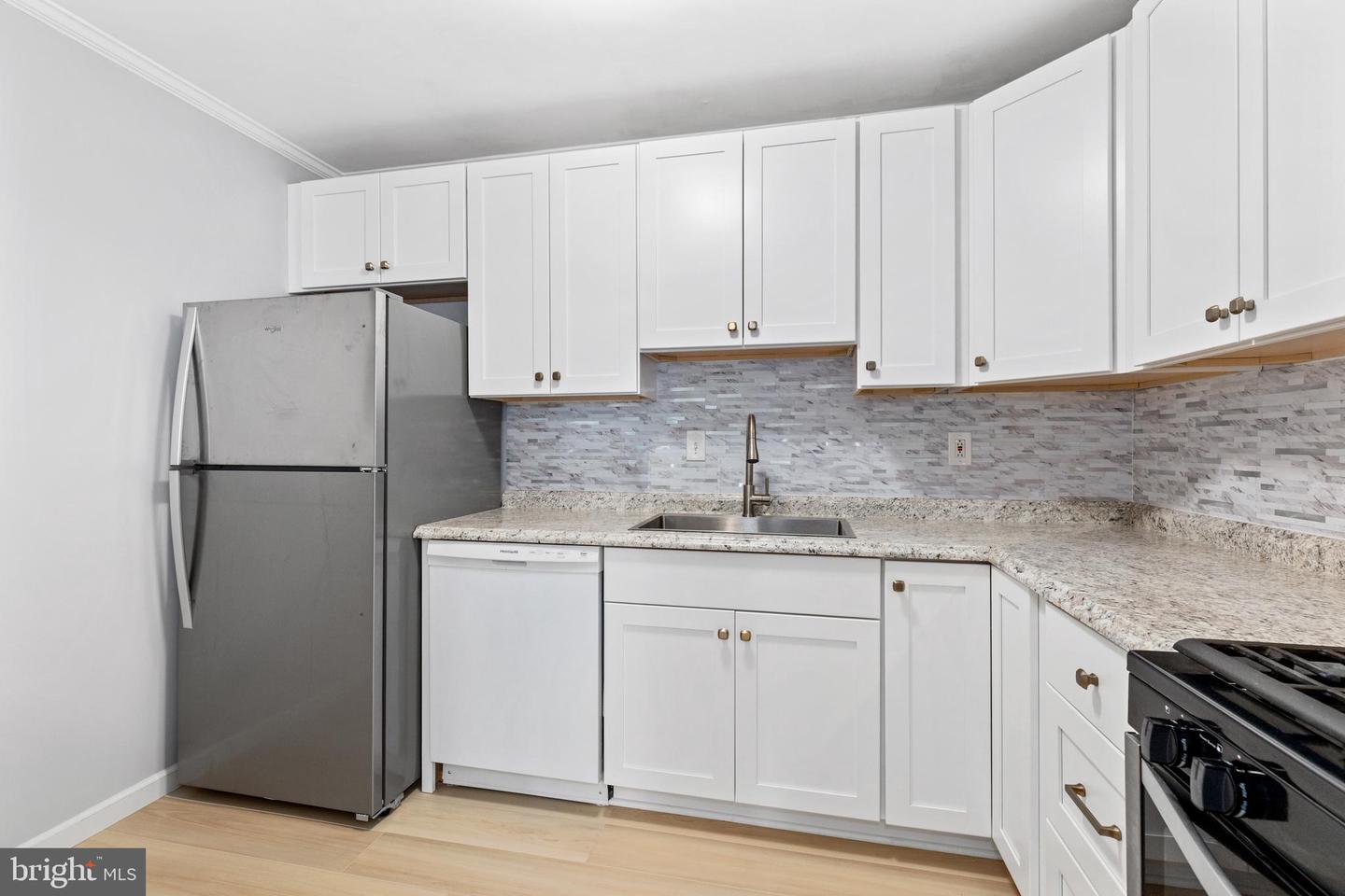 4545 MACARTHUR BLVD NW #202, WASHINGTON, District Of Columbia 20007, 1 Bedroom Bedrooms, ,1 BathroomBathrooms,Residential,For sale,4545 MACARTHUR BLVD NW #202,DCDC2211430 MLS # DCDC2211430