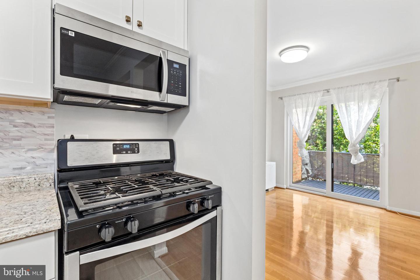 4545 MACARTHUR BLVD NW #202, WASHINGTON, District Of Columbia 20007, 1 Bedroom Bedrooms, ,1 BathroomBathrooms,Residential,For sale,4545 MACARTHUR BLVD NW #202,DCDC2211430 MLS # DCDC2211430