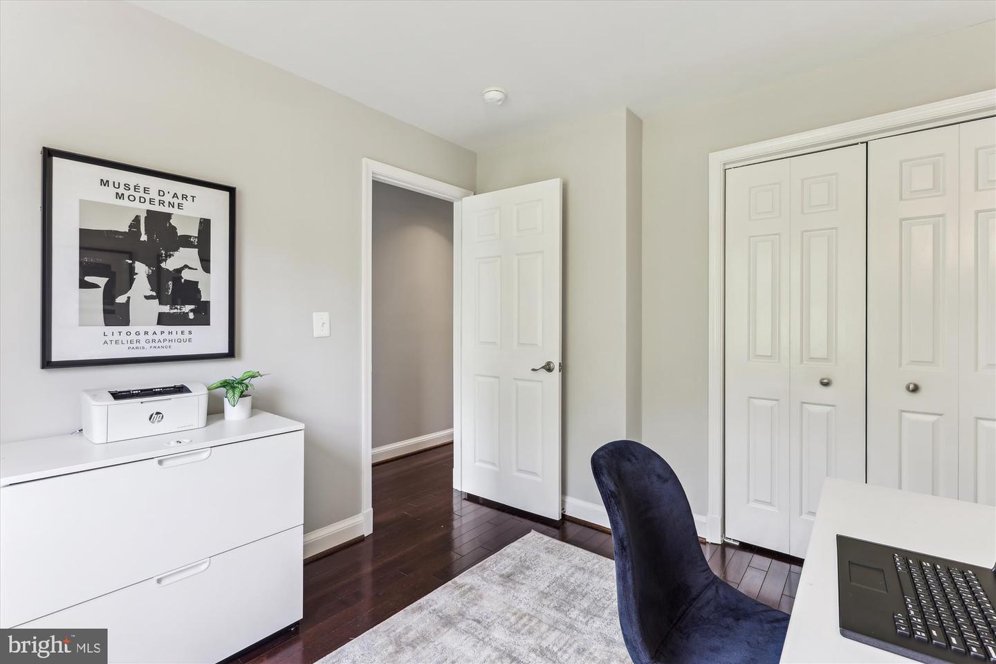 1406 FOXHALL RD NW, WASHINGTON, District Of Columbia 20007, 4 Bedrooms Bedrooms, ,3 BathroomsBathrooms,Residential,For sale,1406 FOXHALL RD NW,DCDC2211436 MLS # DCDC2211436