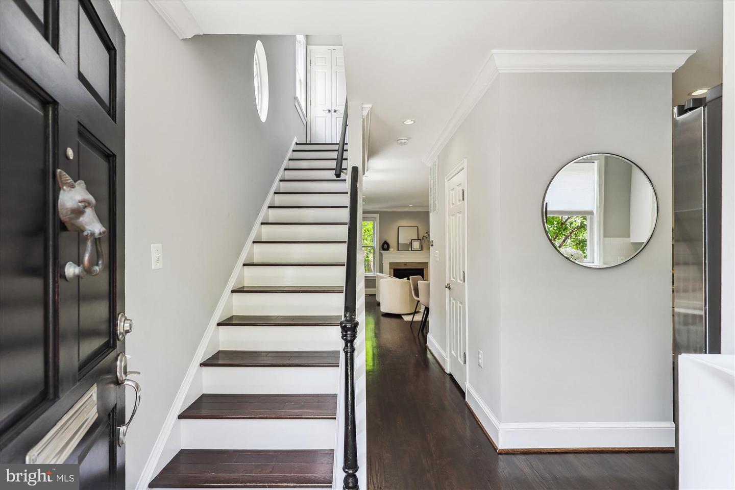 1406 FOXHALL RD NW, WASHINGTON, District Of Columbia 20007, 4 Bedrooms Bedrooms, ,3 BathroomsBathrooms,Residential,For sale,1406 FOXHALL RD NW,DCDC2211436 MLS # DCDC2211436