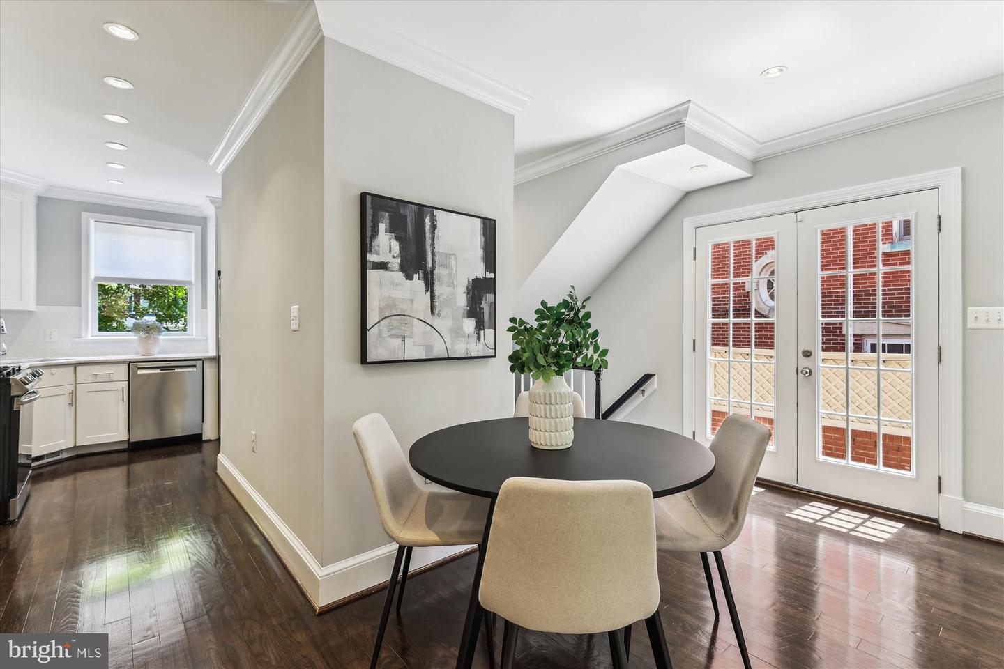 1406 FOXHALL RD NW, WASHINGTON, District Of Columbia 20007, 4 Bedrooms Bedrooms, ,3 BathroomsBathrooms,Residential,For sale,1406 FOXHALL RD NW,DCDC2211436 MLS # DCDC2211436