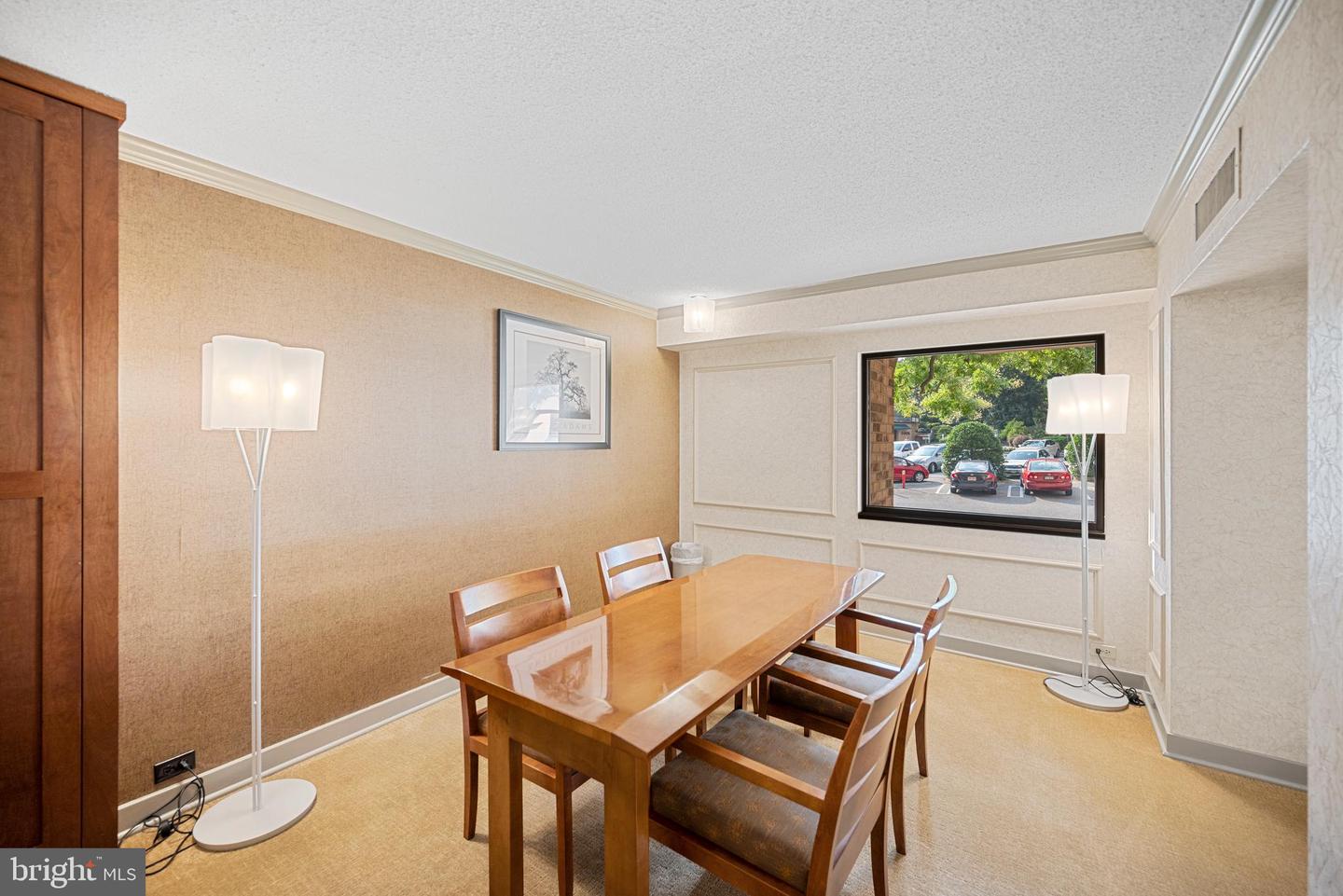 5904 MOUNT EAGLE DR #1602, ALEXANDRIA, Virginia 22303, 1 Bedroom Bedrooms, ,1 BathroomBathrooms,Residential,For sale,5904 MOUNT EAGLE DR #1602,VAFX2256782 MLS # VAFX2256782