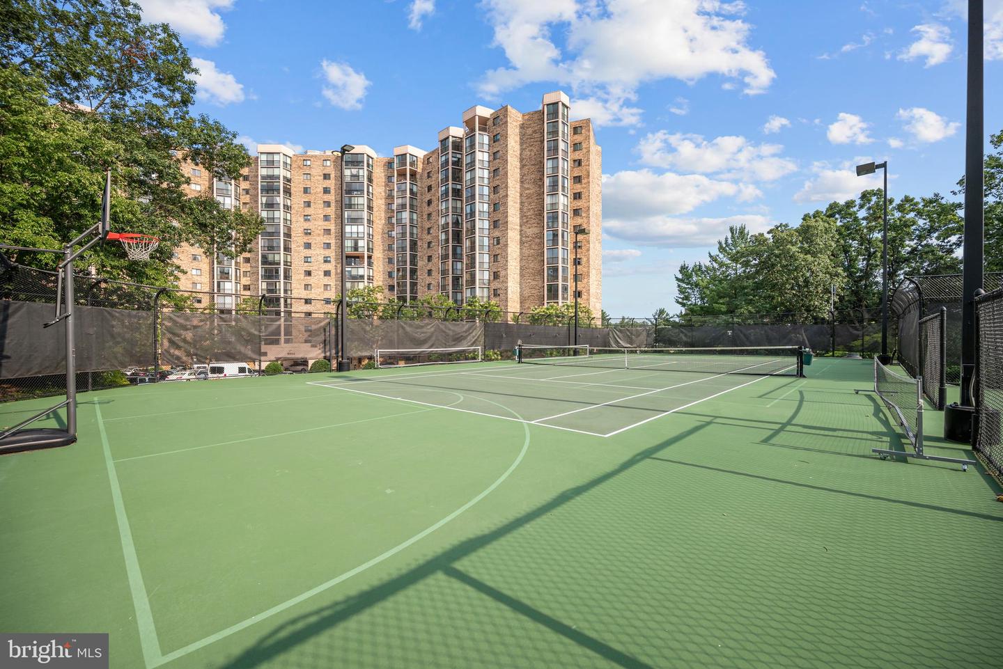 5904 MOUNT EAGLE DR #1602, ALEXANDRIA, Virginia 22303, 1 Bedroom Bedrooms, ,1 BathroomBathrooms,Residential,For sale,5904 MOUNT EAGLE DR #1602,VAFX2256782 MLS # VAFX2256782