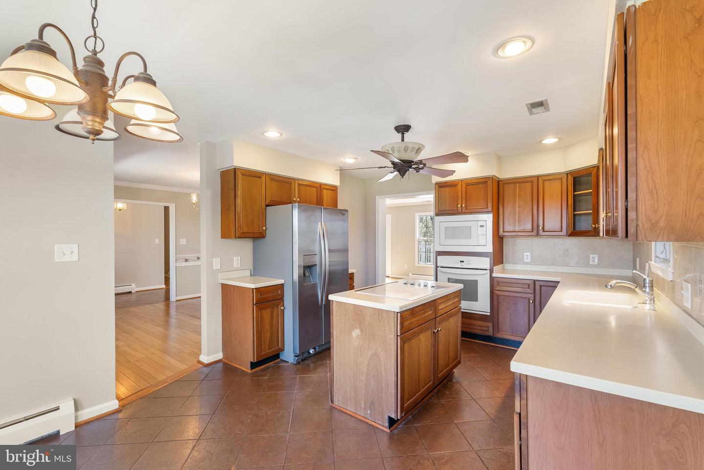 1962 MCDANIEL RD, BEDFORD, Virginia 24523, 5 Bedrooms Bedrooms, ,6 BathroomsBathrooms,Residential,For sale,1962 MCDANIEL RD,VABV2000228 MLS # VABV2000228
