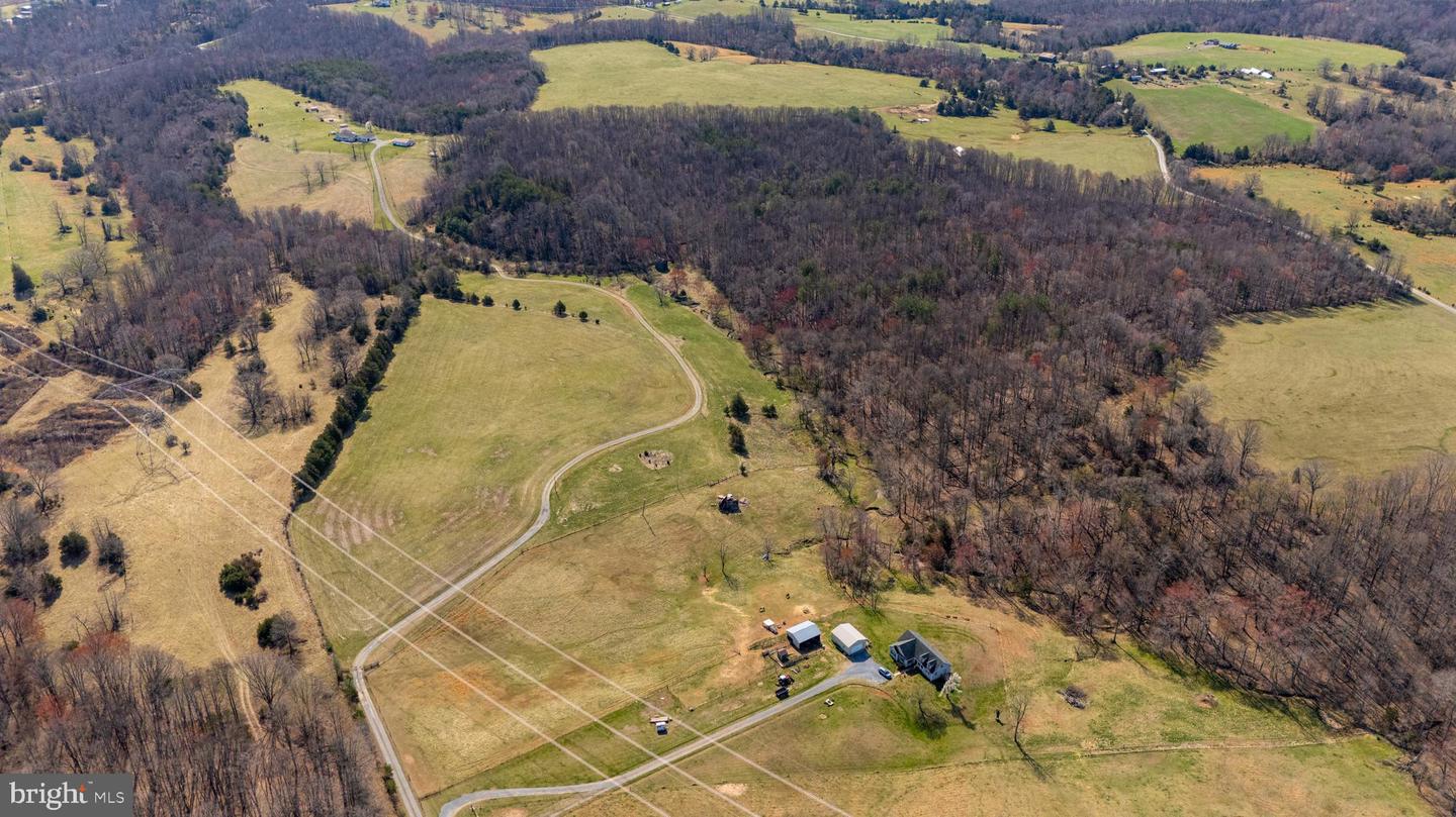 1962 MCDANIEL RD, BEDFORD, Virginia 24523, 5 Bedrooms Bedrooms, ,6 BathroomsBathrooms,Residential,For sale,1962 MCDANIEL RD,VABV2000228 MLS # VABV2000228