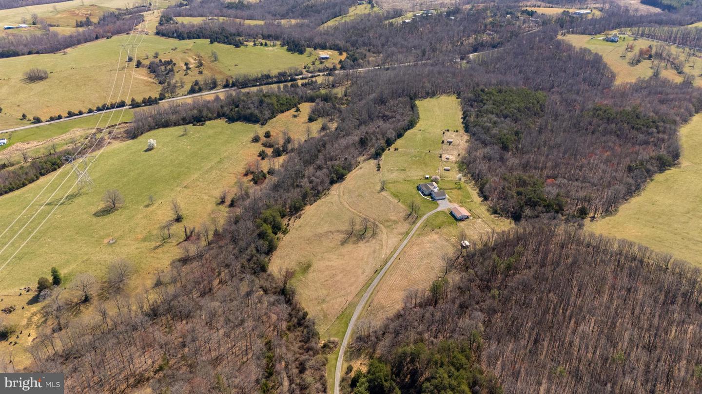 1962 MCDANIEL RD, BEDFORD, Virginia 24523, 5 Bedrooms Bedrooms, ,6 BathroomsBathrooms,Residential,For sale,1962 MCDANIEL RD,VABV2000228 MLS # VABV2000228