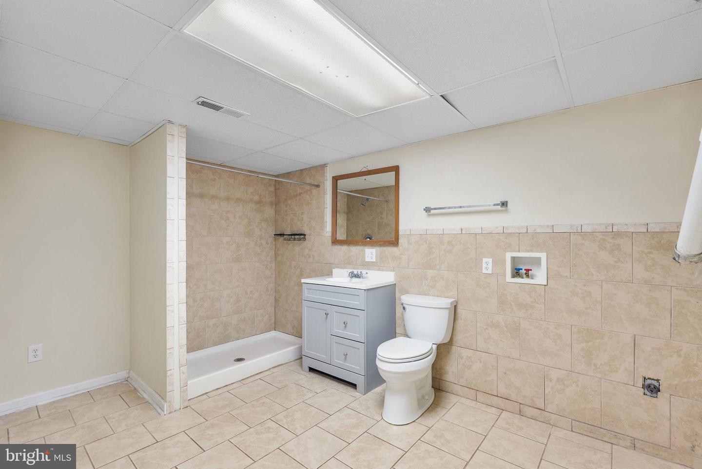1962 MCDANIEL RD, BEDFORD, Virginia 24523, 5 Bedrooms Bedrooms, ,6 BathroomsBathrooms,Residential,For sale,1962 MCDANIEL RD,VABV2000228 MLS # VABV2000228
