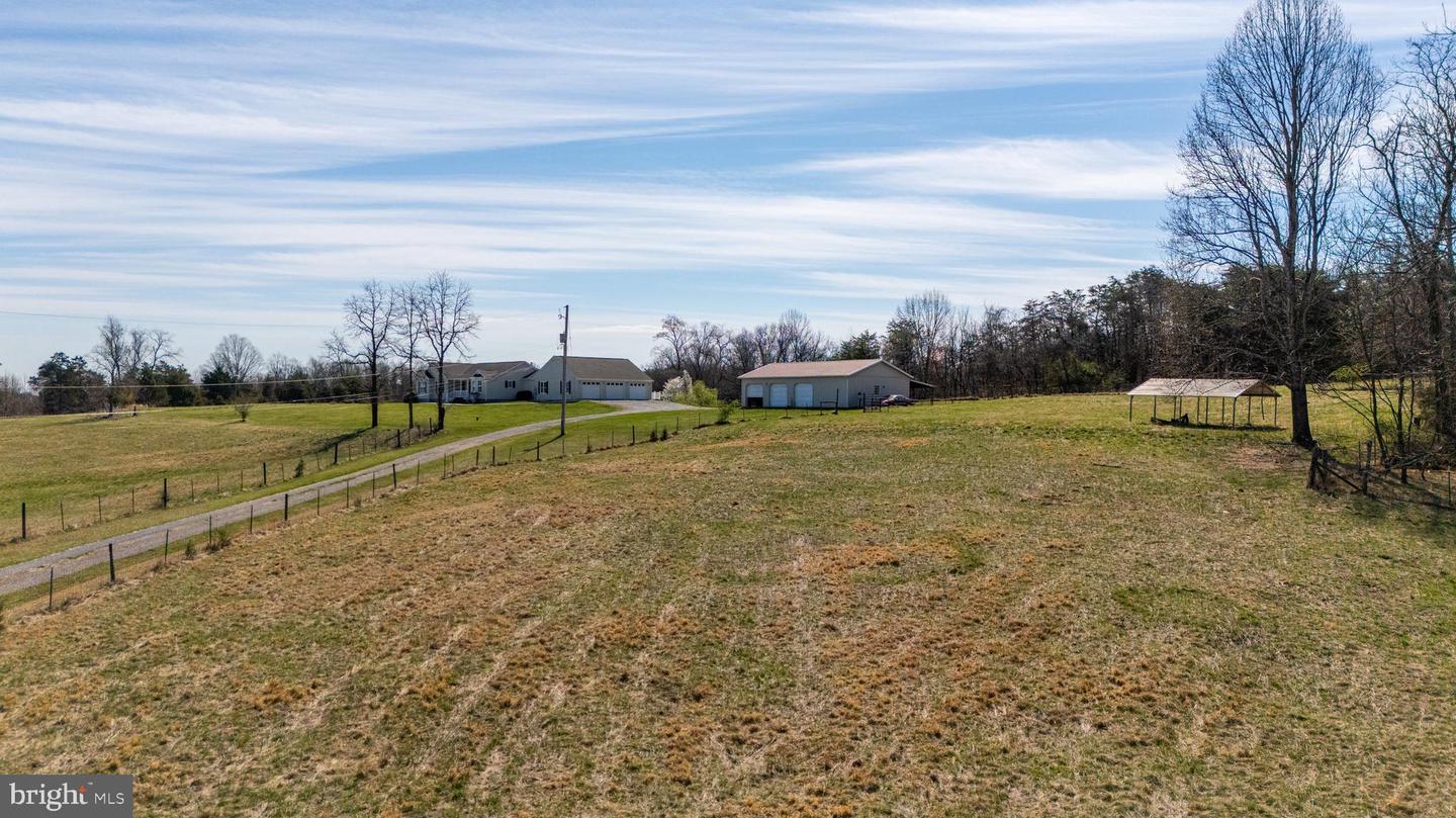 1962 MCDANIEL RD, BEDFORD, Virginia 24523, 5 Bedrooms Bedrooms, ,6 BathroomsBathrooms,Residential,For sale,1962 MCDANIEL RD,VABV2000228 MLS # VABV2000228