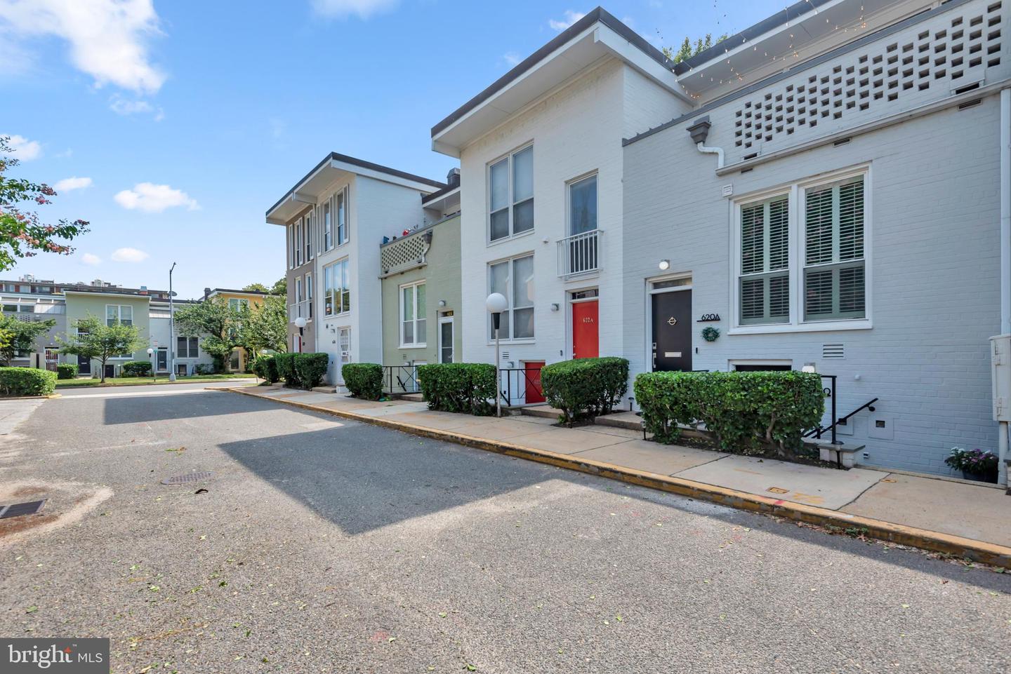 620 3RD ST SW #111, WASHINGTON, District Of Columbia 20024, 3 Bedrooms Bedrooms, ,3 BathroomsBathrooms,Residential,For sale,620 3RD ST SW #111,DCDC2211540 MLS # DCDC2211540