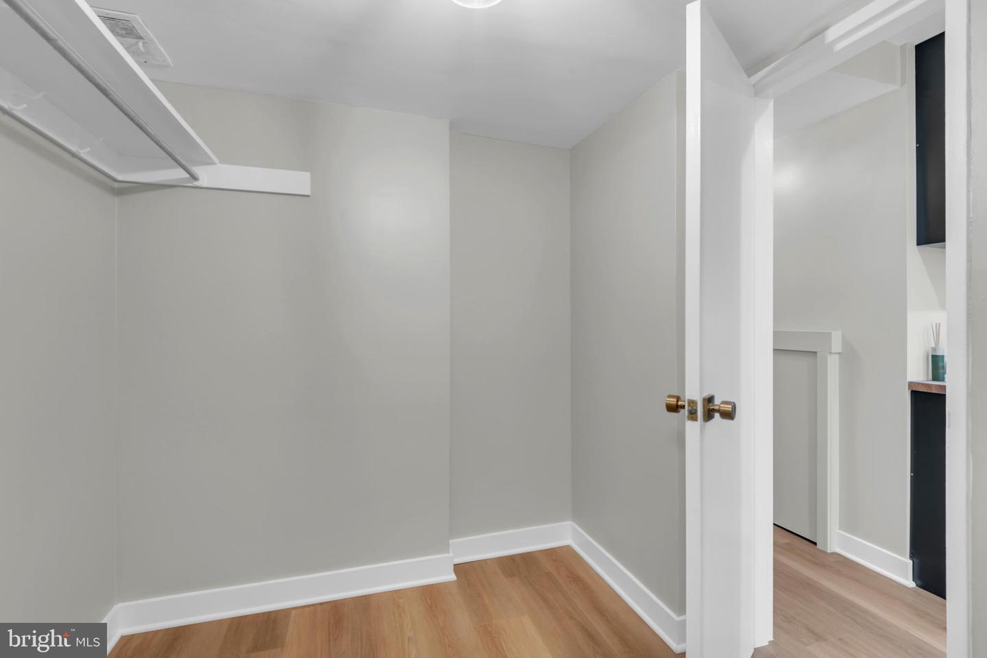 620 3RD ST SW #111, WASHINGTON, District Of Columbia 20024, 3 Bedrooms Bedrooms, ,3 BathroomsBathrooms,Residential,For sale,620 3RD ST SW #111,DCDC2211540 MLS # DCDC2211540