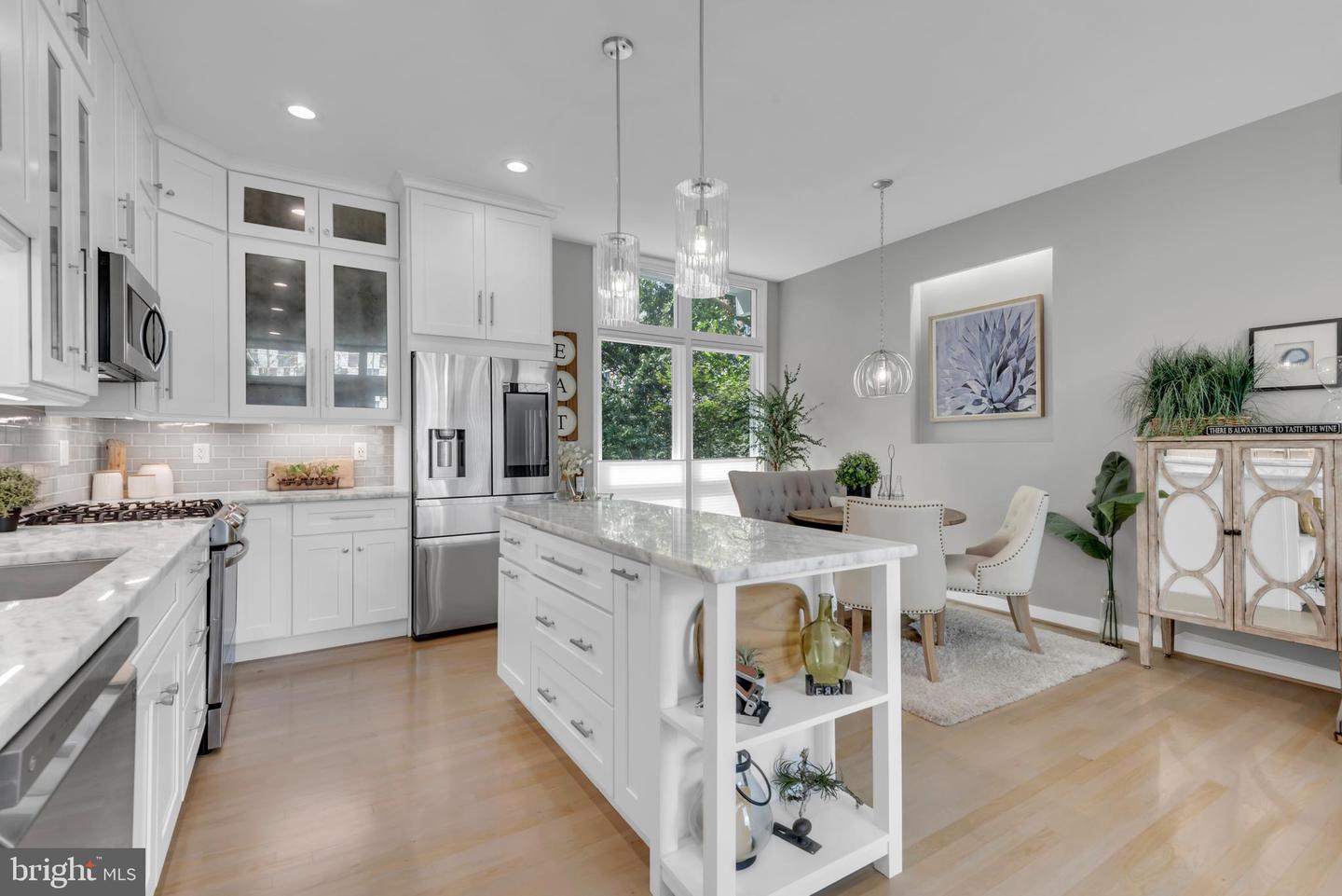 620 3RD ST SW #111, WASHINGTON, District Of Columbia 20024, 3 Bedrooms Bedrooms, ,3 BathroomsBathrooms,Residential,For sale,620 3RD ST SW #111,DCDC2211540 MLS # DCDC2211540