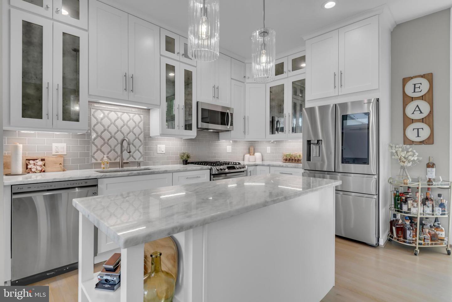 620 3RD ST SW #111, WASHINGTON, District Of Columbia 20024, 3 Bedrooms Bedrooms, ,3 BathroomsBathrooms,Residential,For sale,620 3RD ST SW #111,DCDC2211540 MLS # DCDC2211540