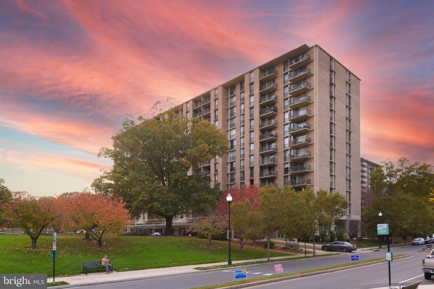4600 S FOUR MILE RUN DR S #139, ARLINGTON, Virginia 22204, 1 Bedroom Bedrooms, ,1 BathroomBathrooms,Residential,For sale,4600 S FOUR MILE RUN DR S #139,VAAR2061230 MLS # VAAR2061230