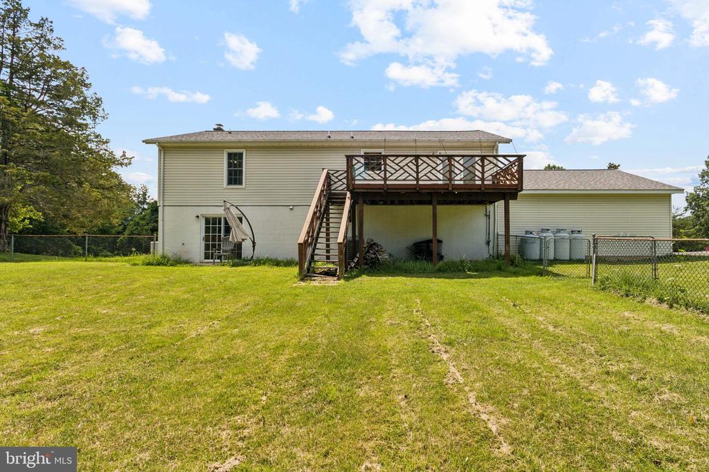 8126 BOTHA RD, WARRENTON, Virginia 20186, 4 Bedrooms Bedrooms, ,3 BathroomsBathrooms,Residential,8126 BOTHA RD,VAFQ2017660 MLS # VAFQ2017660