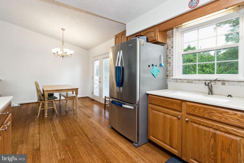 8126 BOTHA RD, WARRENTON, Virginia 20186, 4 Bedrooms Bedrooms, ,3 BathroomsBathrooms,Residential,8126 BOTHA RD,VAFQ2017660 MLS # VAFQ2017660