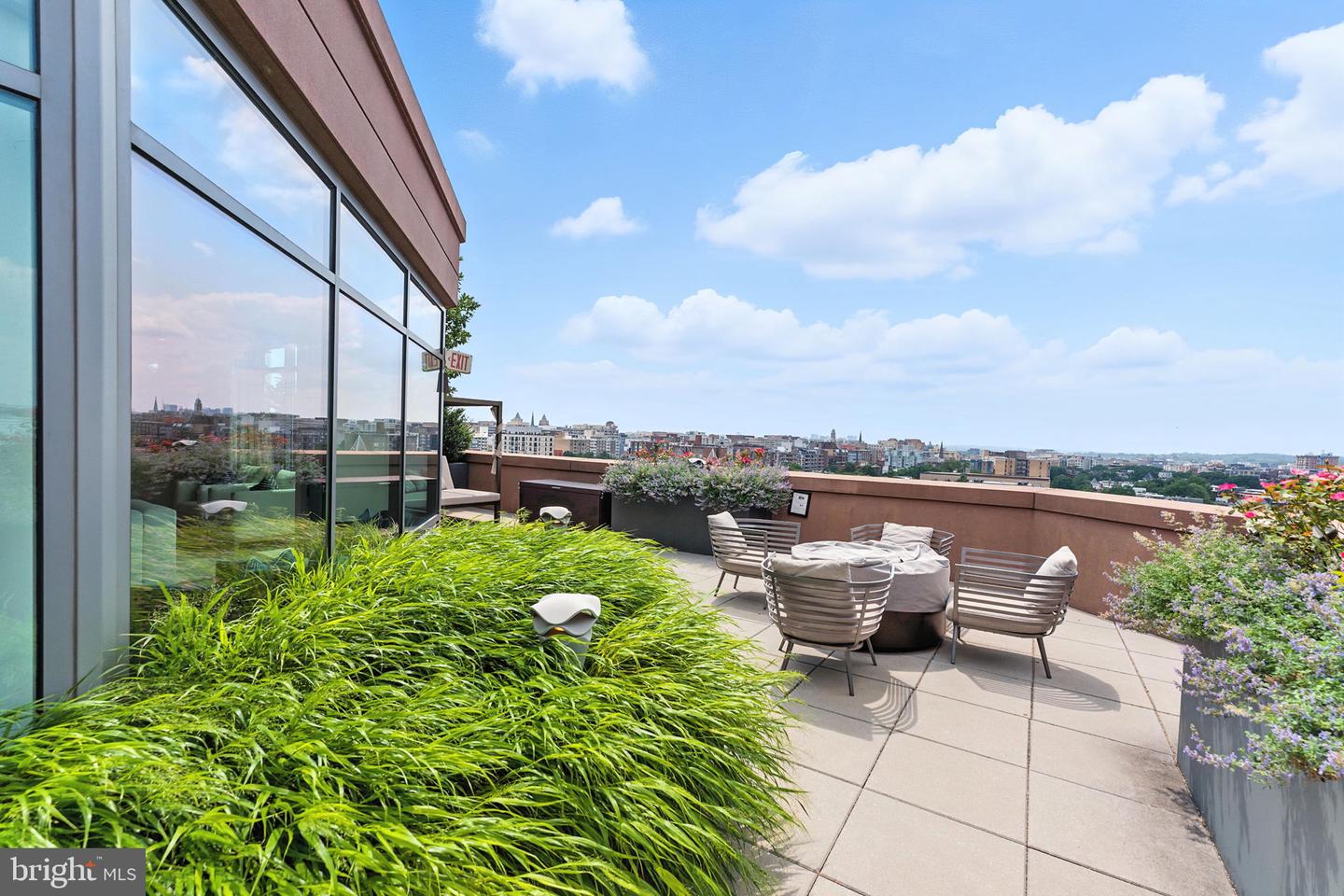 810 O ST NW #607, WASHINGTON, District Of Columbia 20001, 2 Bedrooms Bedrooms, ,2 BathroomsBathrooms,Residential,For sale,810 O ST NW #607,DCDC2211726 MLS # DCDC2211726