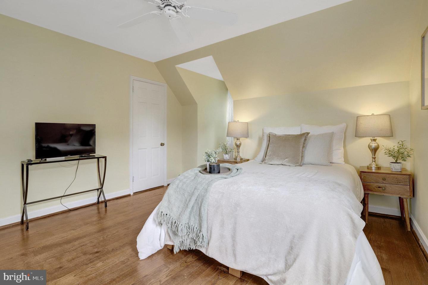 4600 34TH ST S, ARLINGTON, Virginia 22206, 1 Bedroom Bedrooms, ,2 BathroomsBathrooms,Residential,For sale,4600 34TH ST S,VAAR2061284 MLS # VAAR2061284