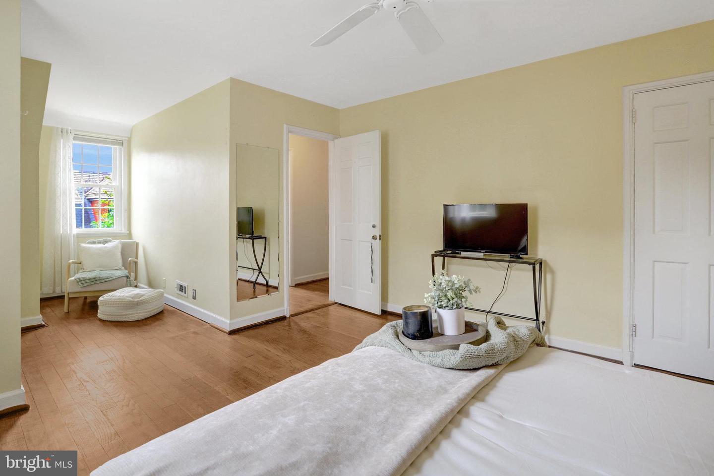 4600 34TH ST S, ARLINGTON, Virginia 22206, 1 Bedroom Bedrooms, ,2 BathroomsBathrooms,Residential,For sale,4600 34TH ST S,VAAR2061284 MLS # VAAR2061284