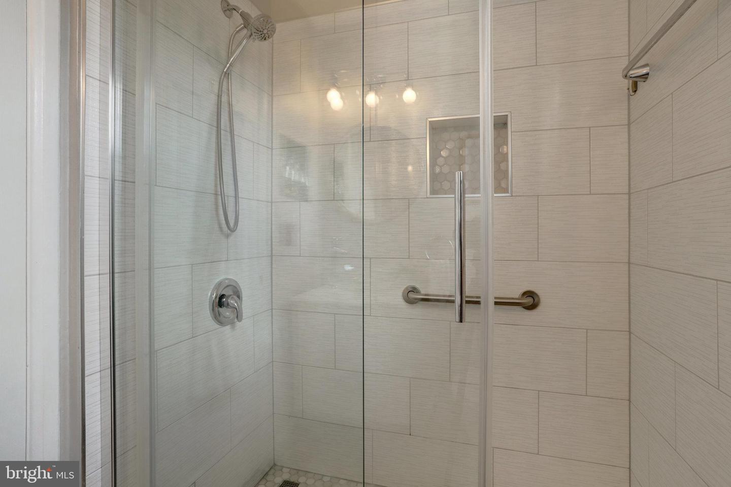 4600 34TH ST S, ARLINGTON, Virginia 22206, 1 Bedroom Bedrooms, ,2 BathroomsBathrooms,Residential,For sale,4600 34TH ST S,VAAR2061284 MLS # VAAR2061284