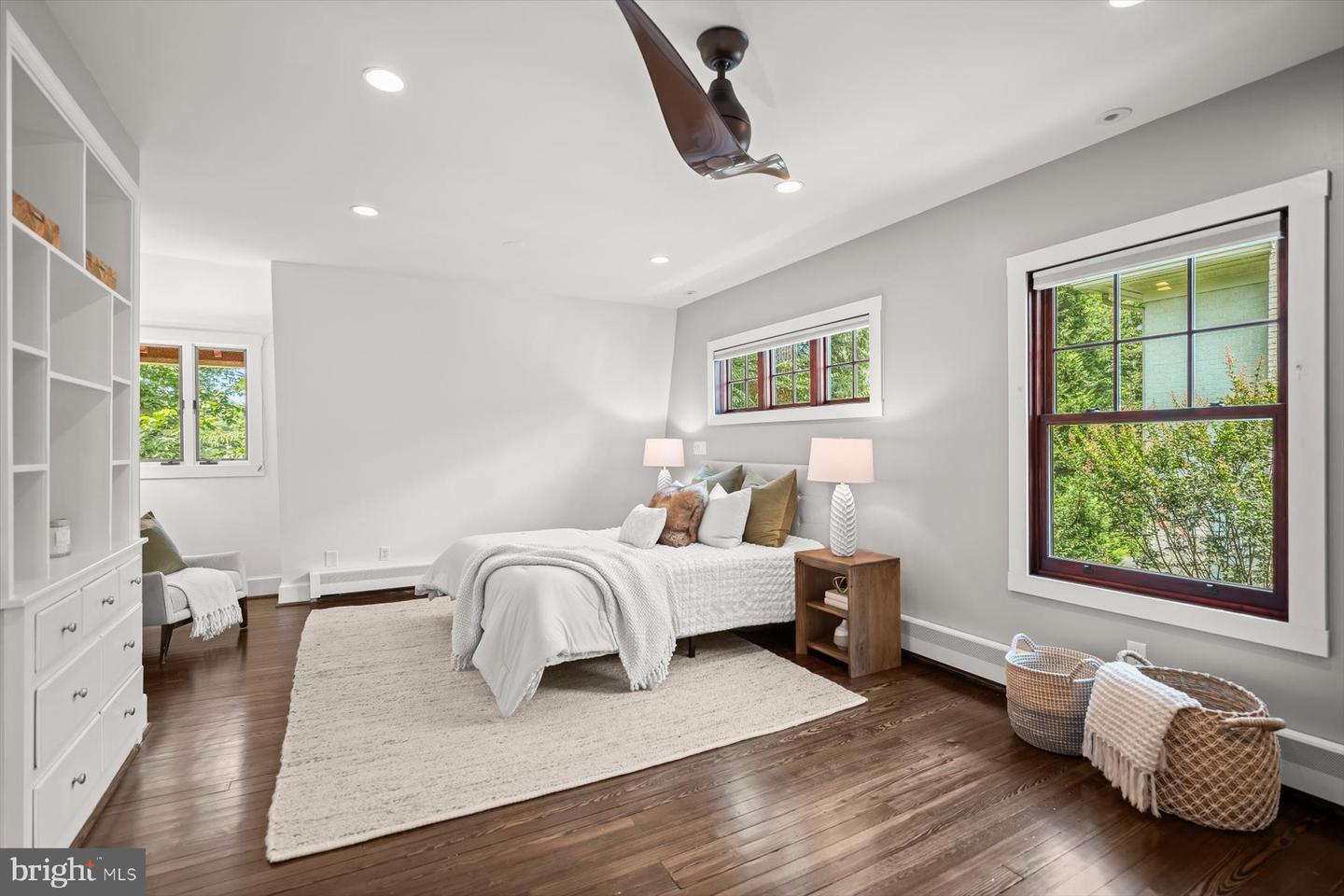 4215 LORCOM LN, ARLINGTON, Virginia 22207, 5 Bedrooms Bedrooms, ,5 BathroomsBathrooms,Residential,For sale,4215 LORCOM LN,VAAR2061296 MLS # VAAR2061296