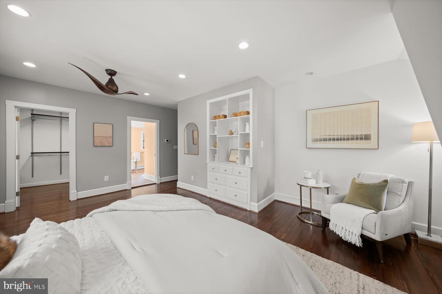 4215 LORCOM LN, ARLINGTON, Virginia 22207, 5 Bedrooms Bedrooms, ,5 BathroomsBathrooms,Residential,For sale,4215 LORCOM LN,VAAR2061296 MLS # VAAR2061296