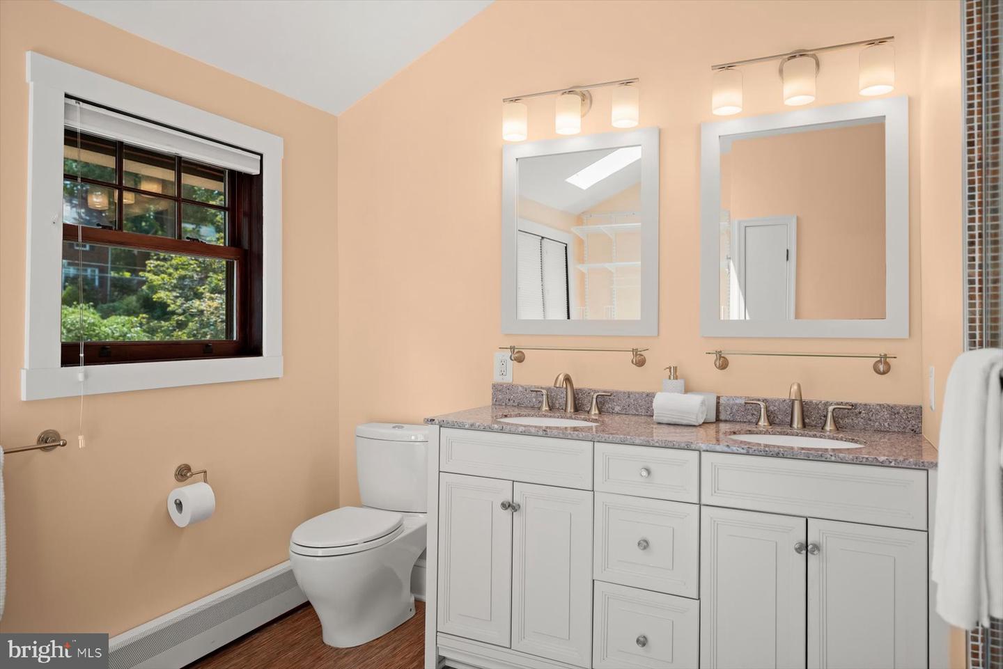 4215 LORCOM LN, ARLINGTON, Virginia 22207, 5 Bedrooms Bedrooms, ,5 BathroomsBathrooms,Residential,For sale,4215 LORCOM LN,VAAR2061296 MLS # VAAR2061296