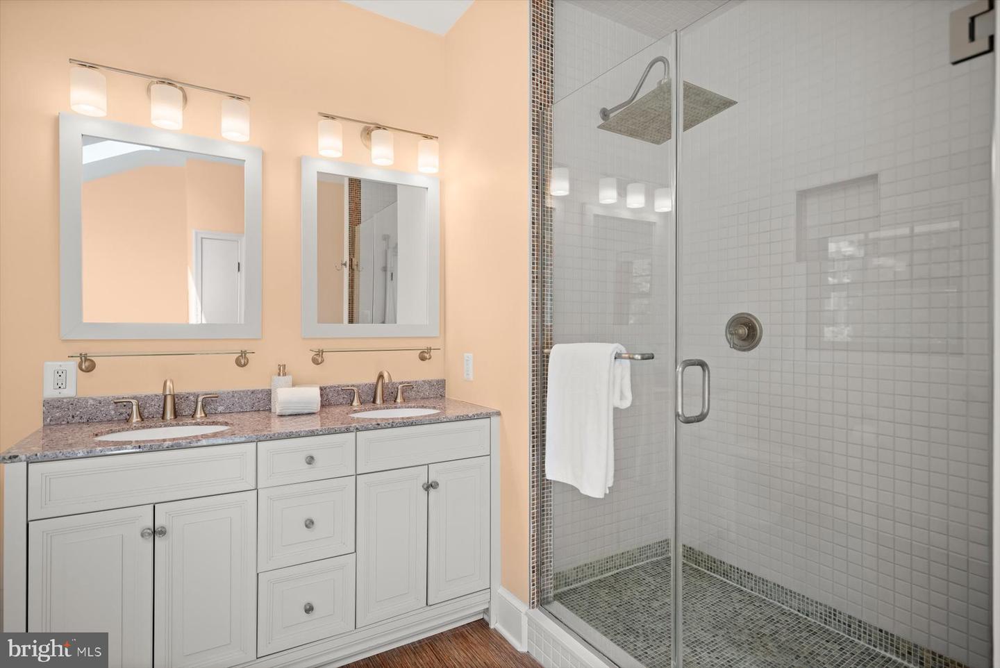4215 LORCOM LN, ARLINGTON, Virginia 22207, 5 Bedrooms Bedrooms, ,5 BathroomsBathrooms,Residential,For sale,4215 LORCOM LN,VAAR2061296 MLS # VAAR2061296