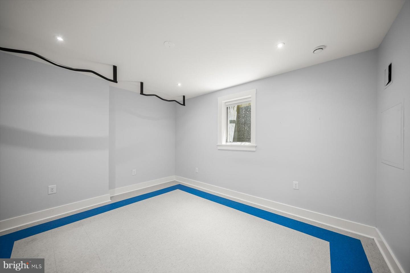 4215 LORCOM LN, ARLINGTON, Virginia 22207, 5 Bedrooms Bedrooms, ,5 BathroomsBathrooms,Residential,For sale,4215 LORCOM LN,VAAR2061296 MLS # VAAR2061296