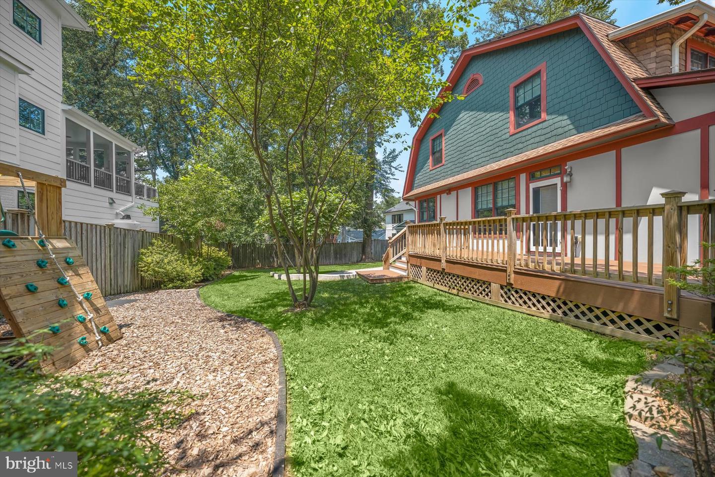 4215 LORCOM LN, ARLINGTON, Virginia 22207, 5 Bedrooms Bedrooms, ,5 BathroomsBathrooms,Residential,For sale,4215 LORCOM LN,VAAR2061296 MLS # VAAR2061296