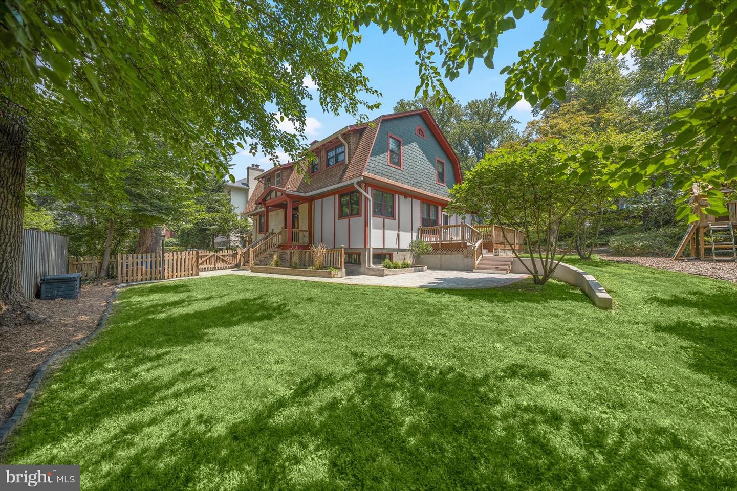 4215 LORCOM LN, ARLINGTON, Virginia 22207, 5 Bedrooms Bedrooms, ,5 BathroomsBathrooms,Residential,For sale,4215 LORCOM LN,VAAR2061296 MLS # VAAR2061296