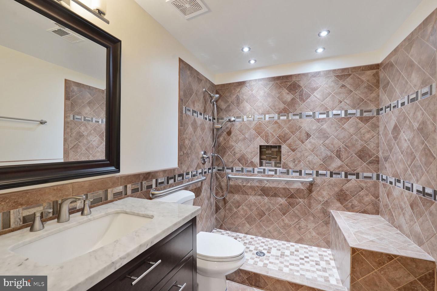 3397 LABOURN DR, WOODBRIDGE, Virginia 22193, 4 Bedrooms Bedrooms, ,3 BathroomsBathrooms,Residential,For sale,3397 LABOURN DR,VAPW2099840 MLS # VAPW2099840