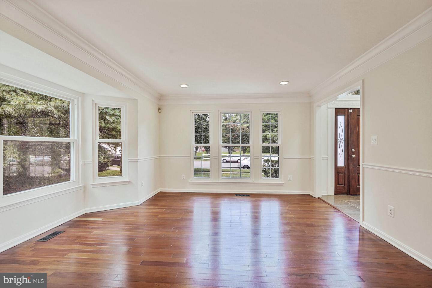 3397 LABOURN DR, WOODBRIDGE, Virginia 22193, 4 Bedrooms Bedrooms, ,3 BathroomsBathrooms,Residential,For sale,3397 LABOURN DR,VAPW2099840 MLS # VAPW2099840