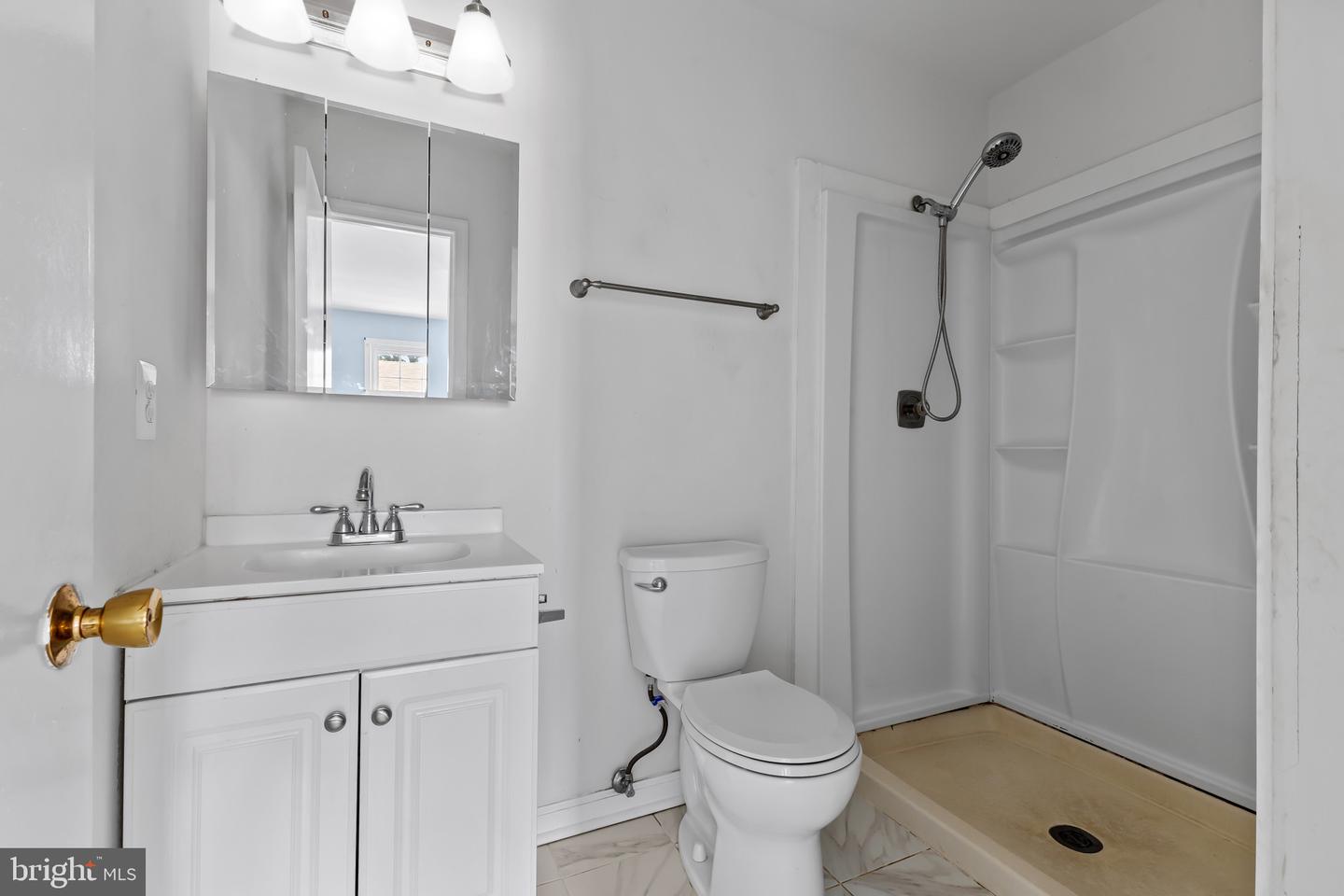 7885 CARLA COURT, SPRINGFIELD, Virginia 22153, 3 Bedrooms Bedrooms, ,2 BathroomsBathrooms,Residential,For sale,7885 CARLA COURT,VAFX2257246 MLS # VAFX2257246