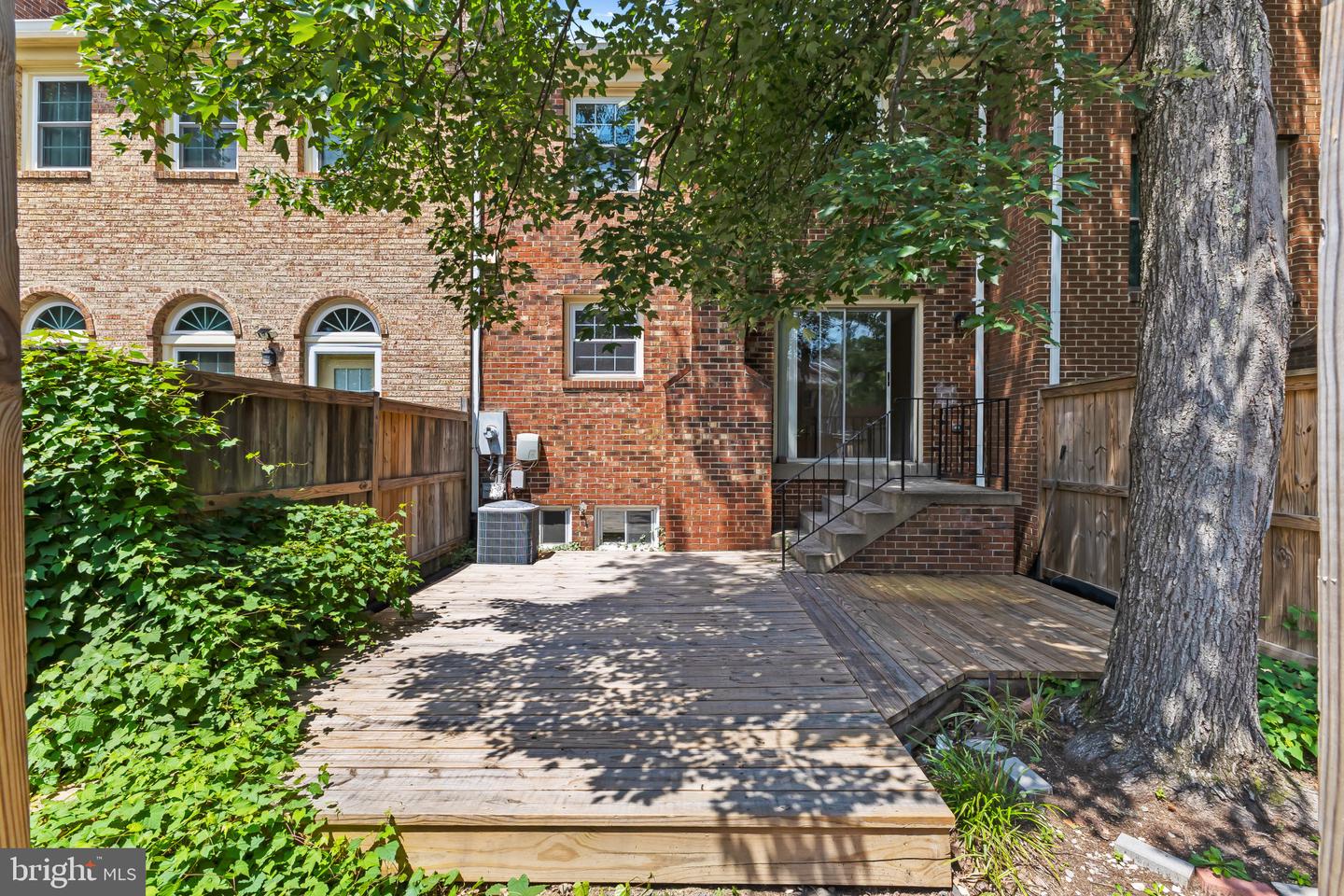 7885 CARLA COURT, SPRINGFIELD, Virginia 22153, 3 Bedrooms Bedrooms, ,2 BathroomsBathrooms,Residential,For sale,7885 CARLA COURT,VAFX2257246 MLS # VAFX2257246