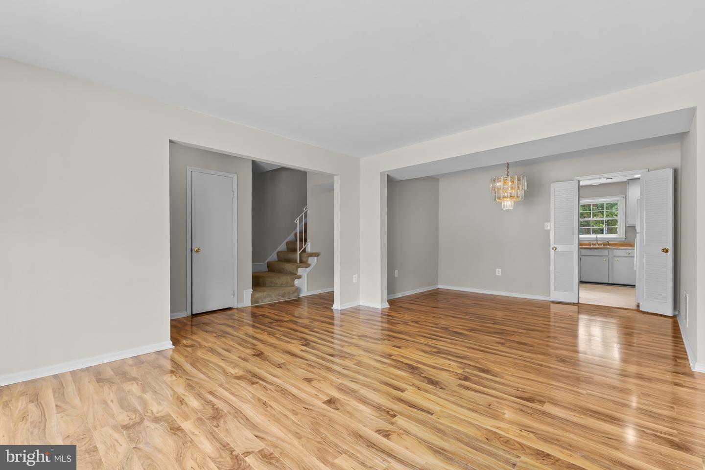 7885 CARLA COURT, SPRINGFIELD, Virginia 22153, 3 Bedrooms Bedrooms, ,2 BathroomsBathrooms,Residential,For sale,7885 CARLA COURT,VAFX2257246 MLS # VAFX2257246