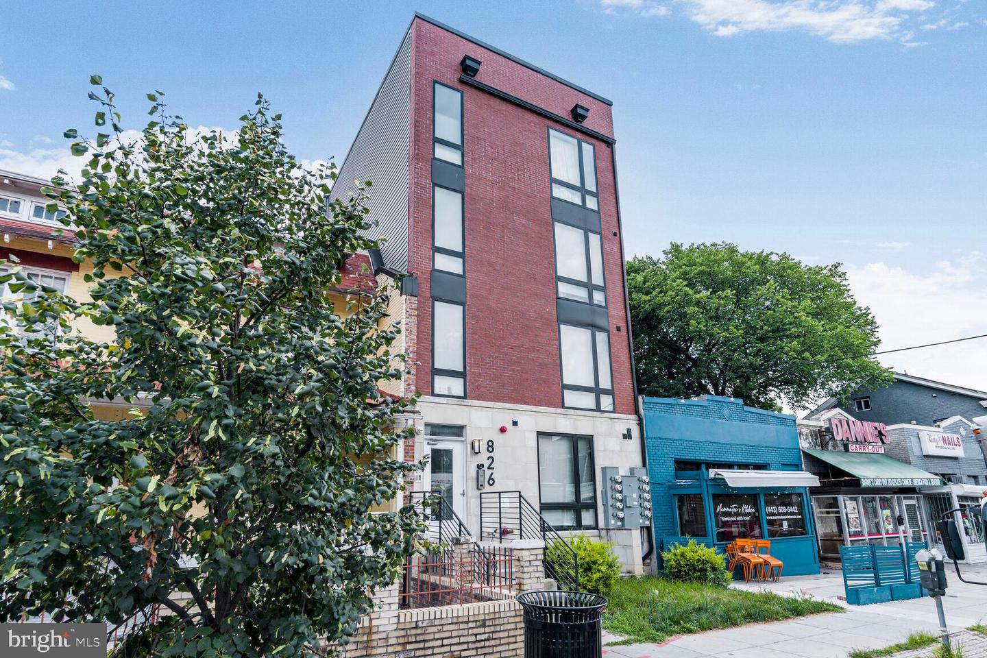 826 UPSHUR ST NW #6, WASHINGTON, District Of Columbia 20011, 2 Bedrooms Bedrooms, ,2 BathroomsBathrooms,Residential,For sale,826 UPSHUR ST NW #6,DCDC2211836 MLS # DCDC2211836