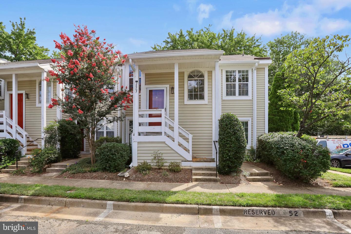 2867 YARLING CT #2867, FALLS CHURCH, Virginia 22042, 2 Bedrooms Bedrooms, ,1 BathroomBathrooms,Residential,For sale,2867 YARLING CT #2867,VAFX2257310 MLS # VAFX2257310