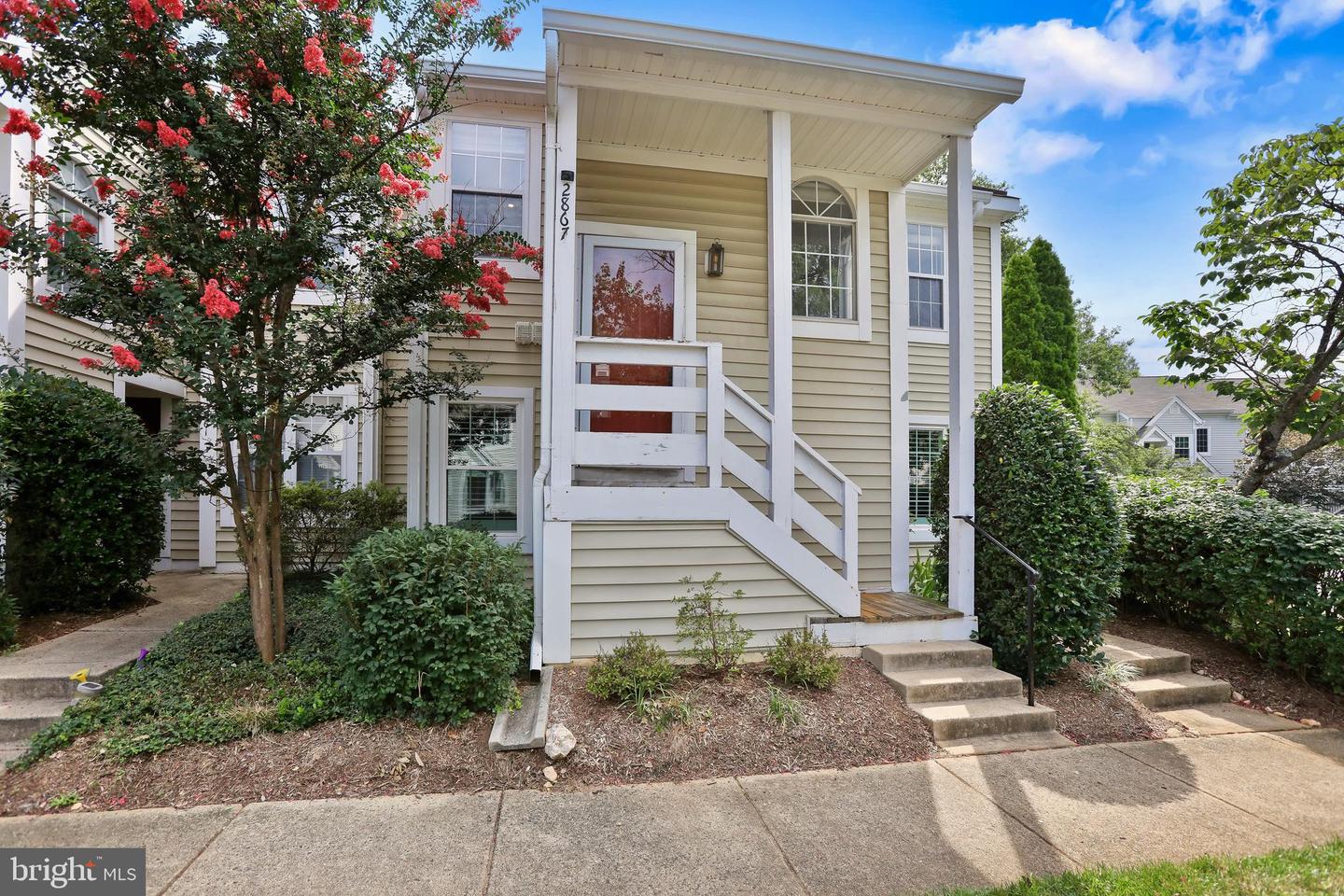 2867 YARLING CT #2867, FALLS CHURCH, Virginia 22042, 2 Bedrooms Bedrooms, ,1 BathroomBathrooms,Residential,For sale,2867 YARLING CT #2867,VAFX2257310 MLS # VAFX2257310
