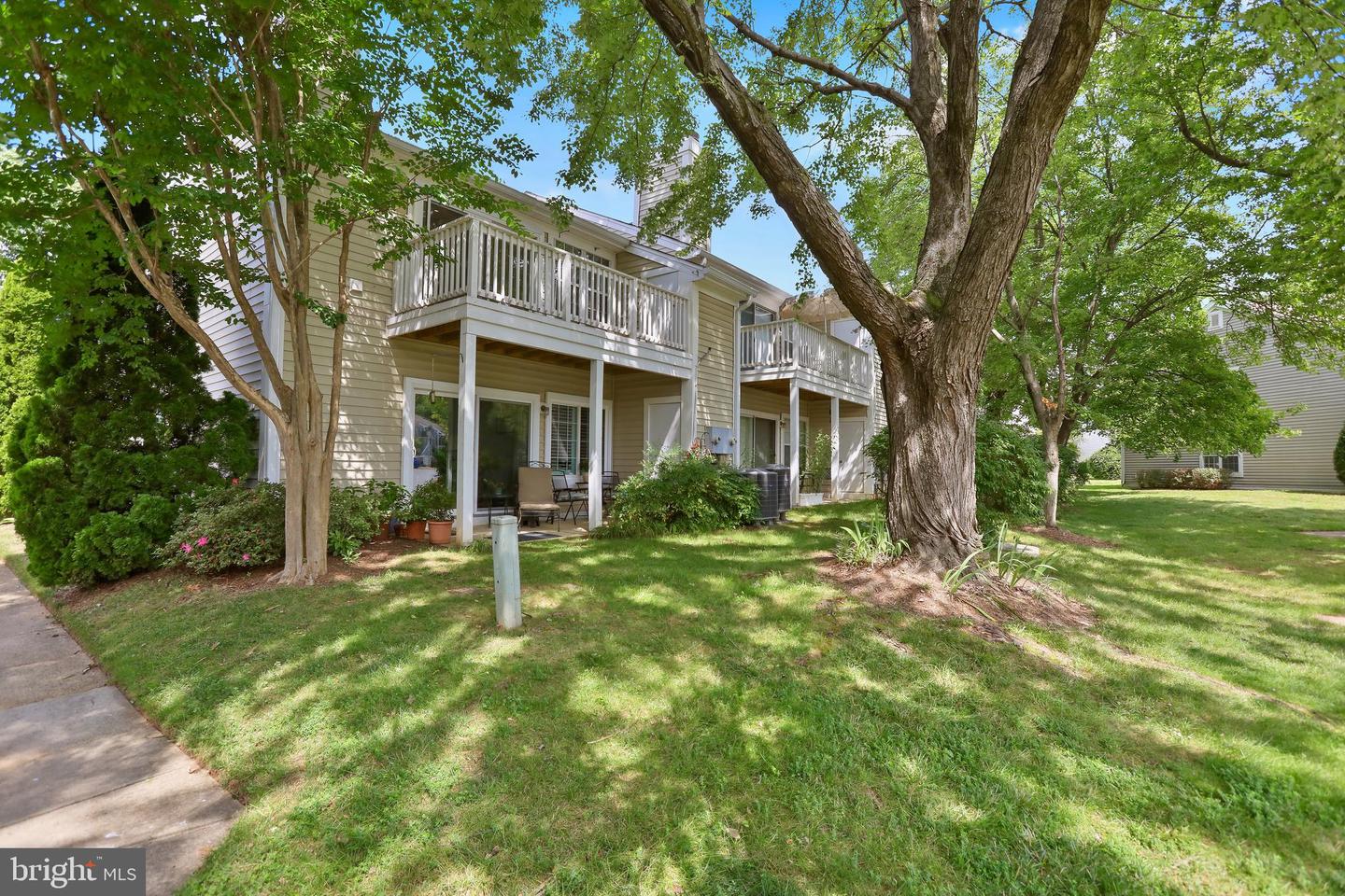 2867 YARLING CT #2867, FALLS CHURCH, Virginia 22042, 2 Bedrooms Bedrooms, ,1 BathroomBathrooms,Residential,For sale,2867 YARLING CT #2867,VAFX2257310 MLS # VAFX2257310