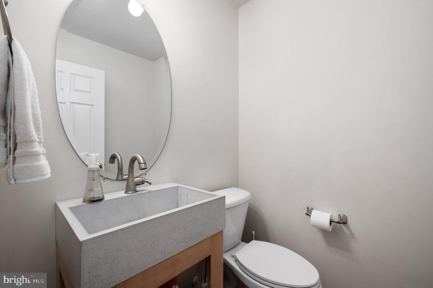 514 SLEIGH DR, CROSS JUNCTION, Virginia 22625, 4 Bedrooms Bedrooms, 12 Rooms Rooms,2 BathroomsBathrooms,Residential,For sale,514 SLEIGH DR,VAFV2035642 MLS # VAFV2035642