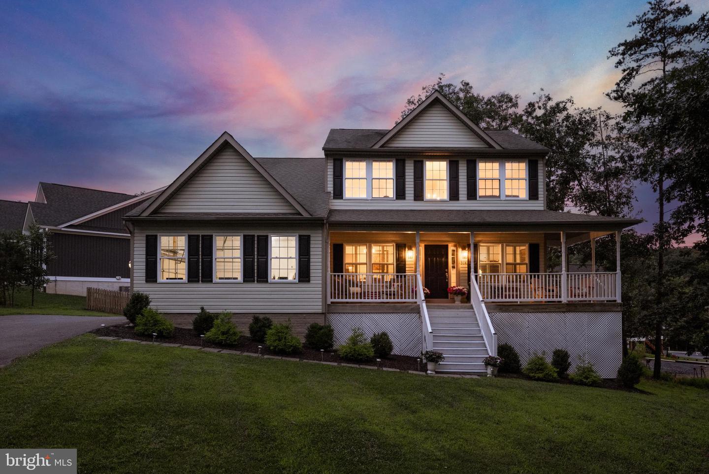 514 SLEIGH DR, CROSS JUNCTION, Virginia 22625, 4 Bedrooms Bedrooms, 12 Rooms Rooms,2 BathroomsBathrooms,Residential,For sale,514 SLEIGH DR,VAFV2035642 MLS # VAFV2035642