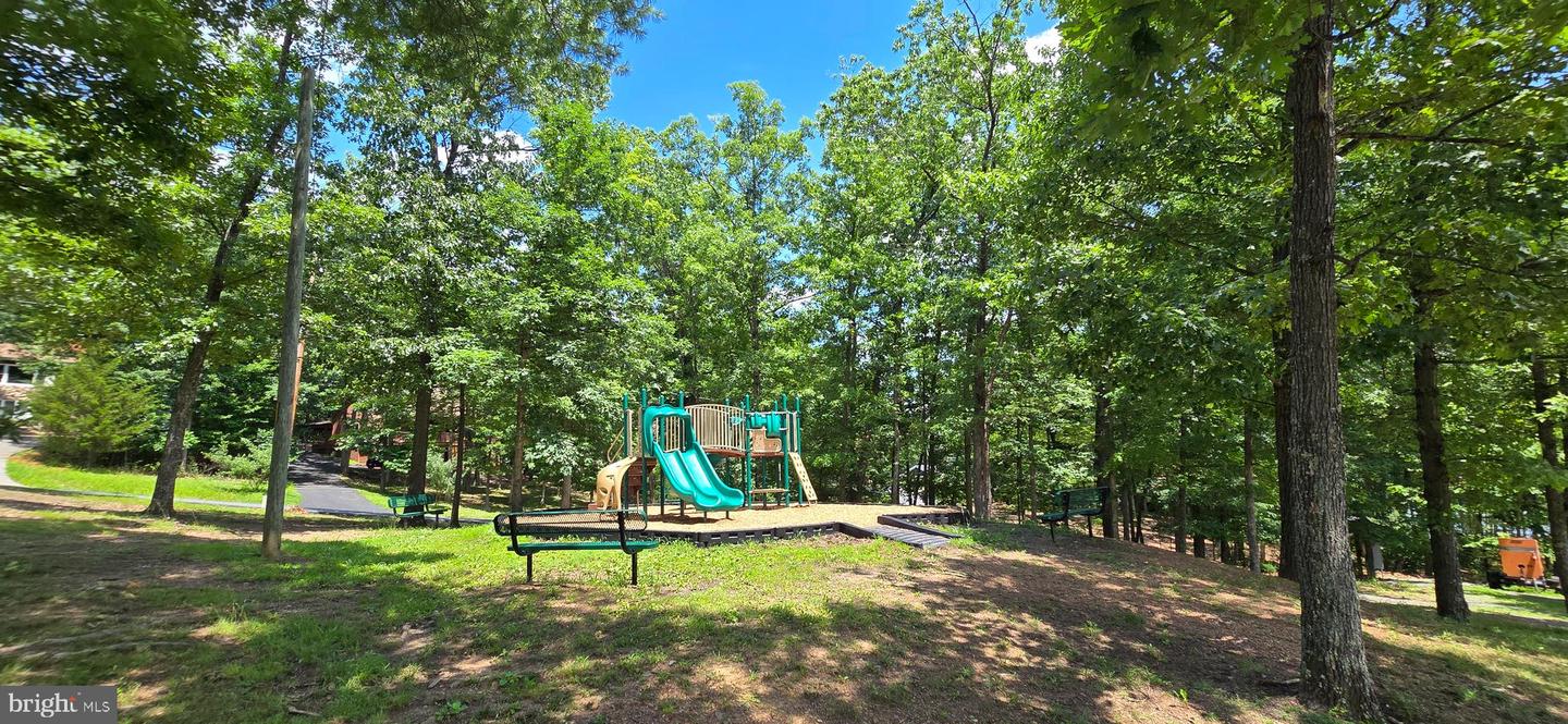 514 SLEIGH DR, CROSS JUNCTION, Virginia 22625, 4 Bedrooms Bedrooms, 12 Rooms Rooms,2 BathroomsBathrooms,Residential,For sale,514 SLEIGH DR,VAFV2035642 MLS # VAFV2035642