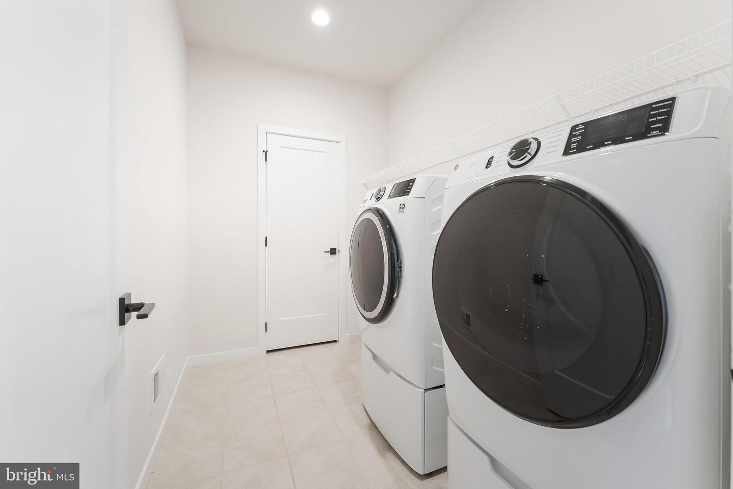 11748 SUNRISE VALLEY DR, RESTON, Virginia 20191, 3 Bedrooms Bedrooms, ,3 BathroomsBathrooms,Residential,For sale,11748 SUNRISE VALLEY DR,VAFX2257388 MLS # VAFX2257388