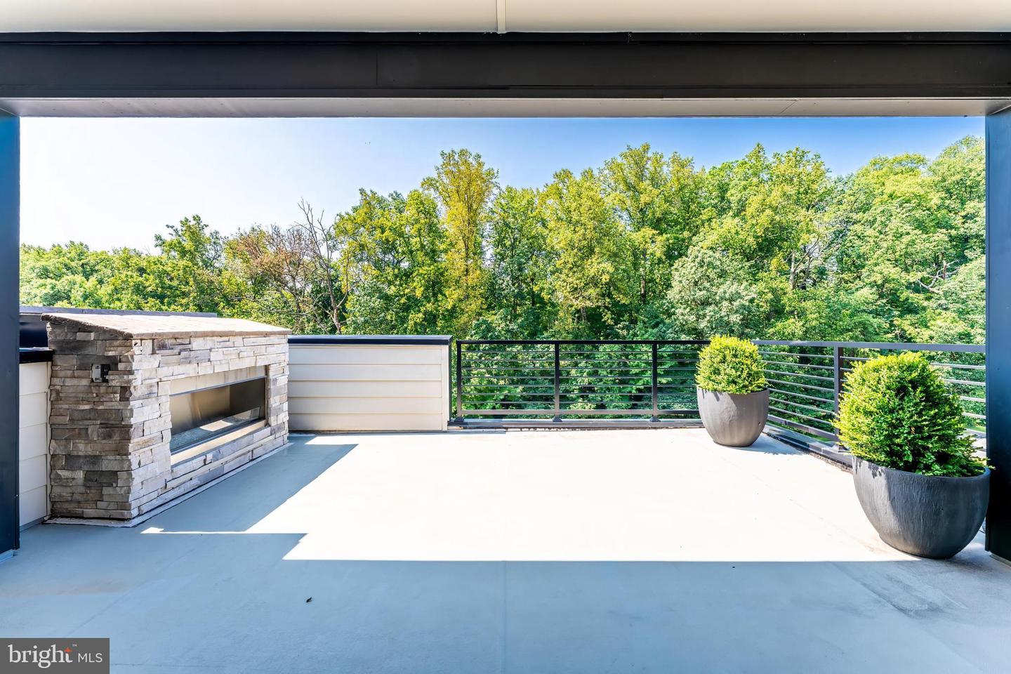 11748 SUNRISE VALLEY DR, RESTON, Virginia 20191, 3 Bedrooms Bedrooms, ,3 BathroomsBathrooms,Residential,For sale,11748 SUNRISE VALLEY DR,VAFX2257388 MLS # VAFX2257388