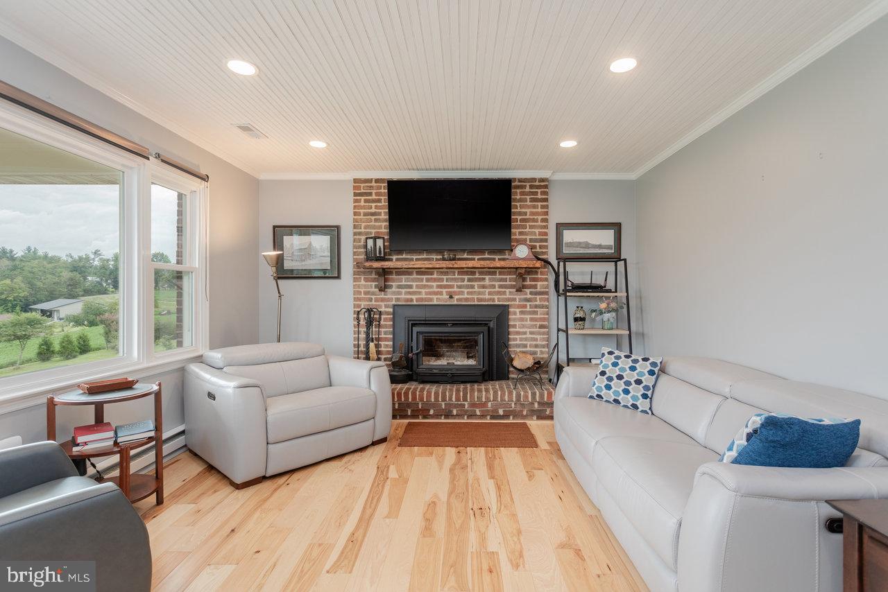 5566 BRIERY BRANCH RD, DAYTON, Virginia 22821, 3 Bedrooms Bedrooms, ,2 BathroomsBathrooms,Residential,For sale,5566 BRIERY BRANCH RD,VARO2002458 MLS # VARO2002458